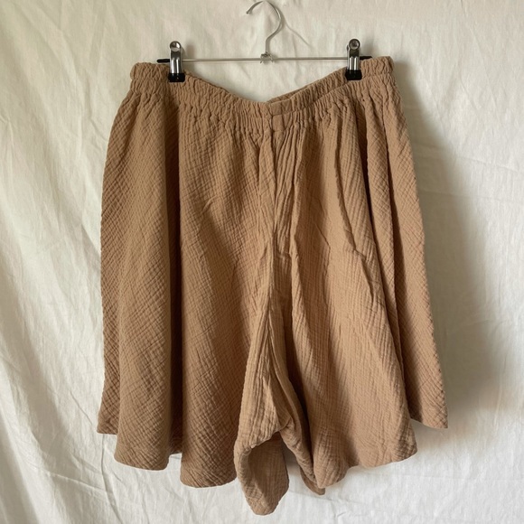 (SOLD IG) Bohème Goods Shorts Beige Cotton Gauze - Picture 5 of 6